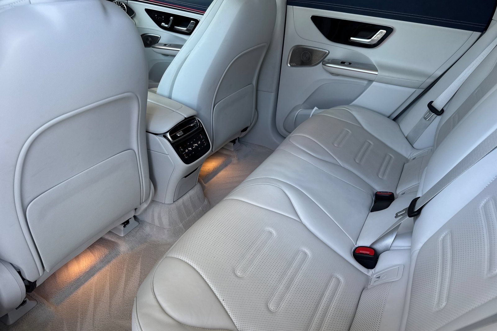Certified 2024 Mercedes-Benz EQE AMG 4MATIC SUV image 4