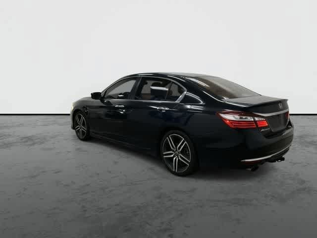 Used 2016 Honda Accord Sport image 9