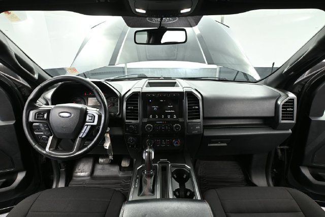 Used 2018 Ford F150 XLT w/ Equipment Group 302A Luxury AWD/4WD image 19