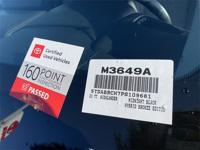 Certified 2023 Toyota Highlander Bronze Edition image 40