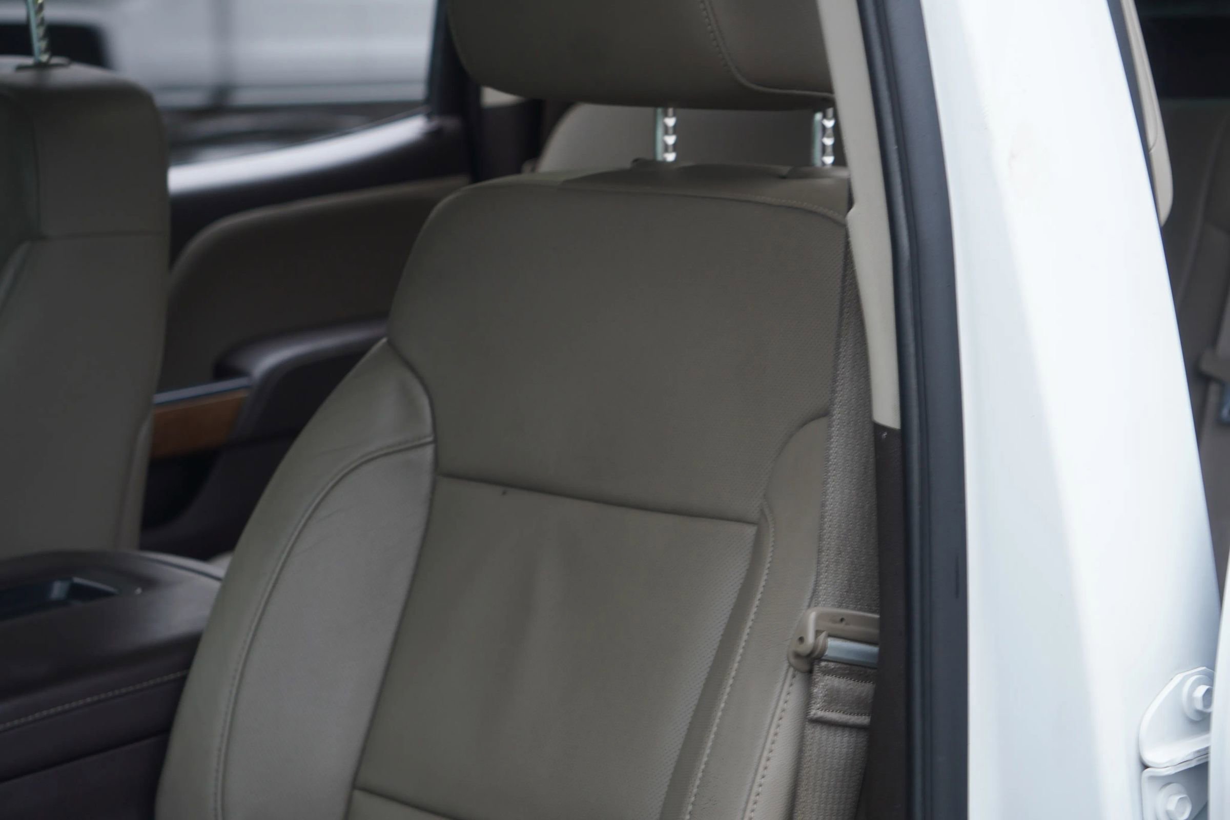 Used 2014 Chevrolet Silverado 1500 LTZ w/ LTZ Plus Package image 37