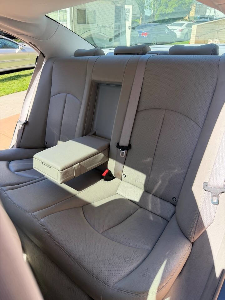 Used 2006 Mercedes-Benz E 350 Sedan image 14