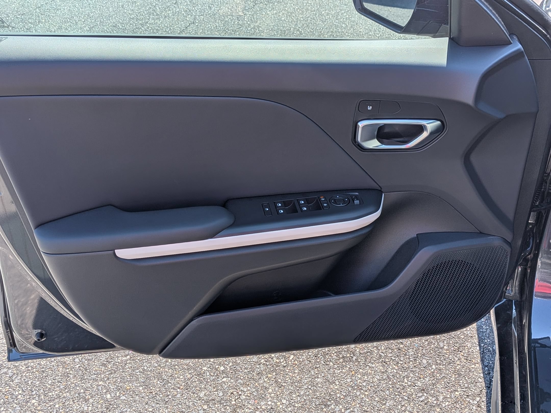 New 2026 Kia K4 GT-Line Turbo w/ GT-Line Sunroof Package FWD image 11