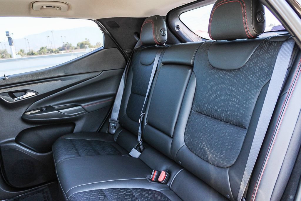 Used 2023 Chevrolet Bolt EUV Premier w/ Sun & Sound Package FWD image 19