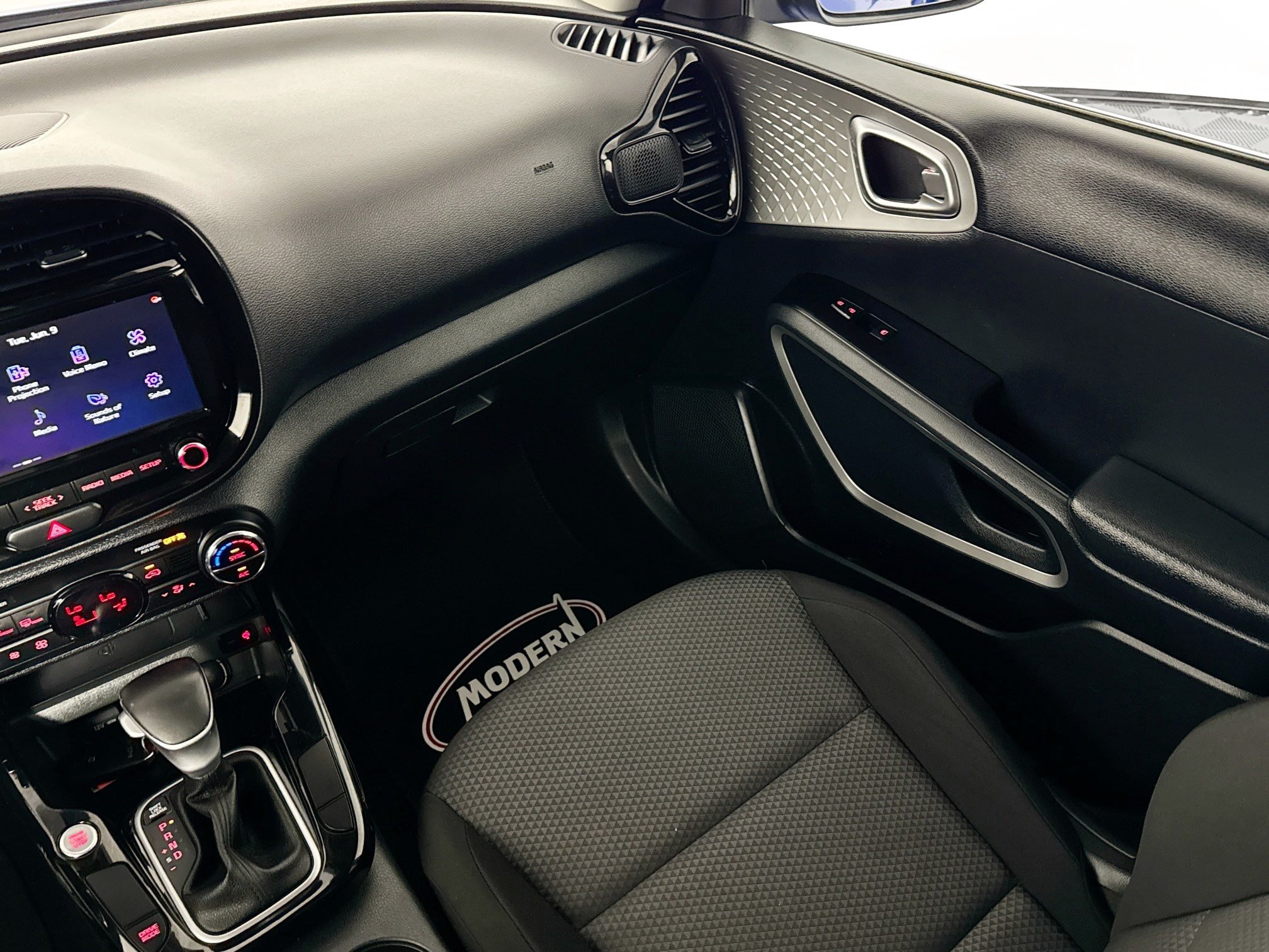 Used 2022 Kia Soul X-Line FWD image 29