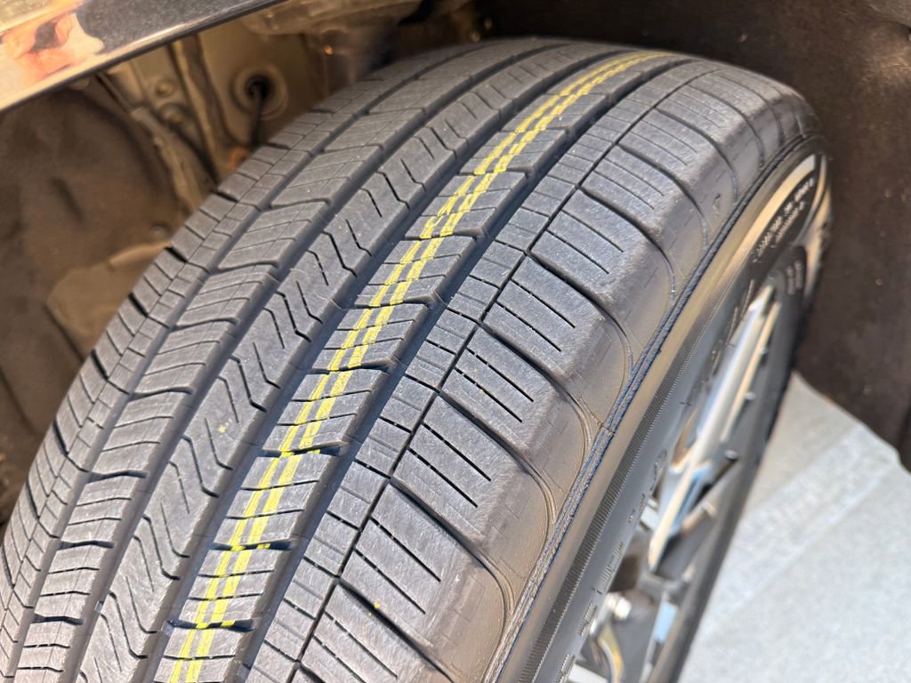 Certified 2024 Lexus TX 350 AWD w/ Captains Chair Package image 11