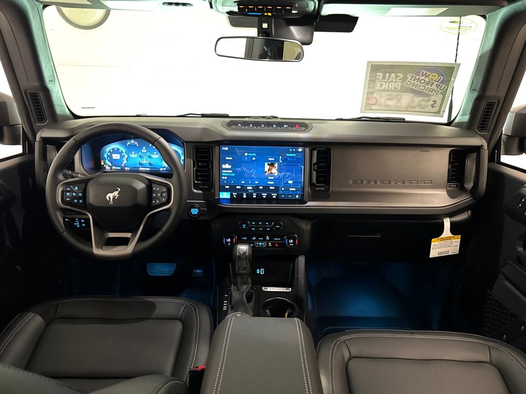 New 2025 Ford Bronco Badlands image 5