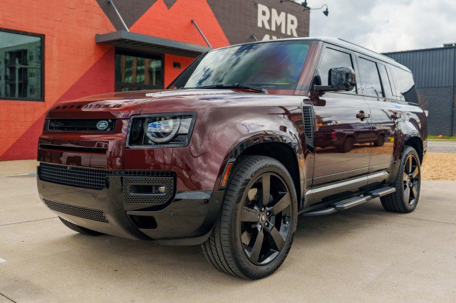 Used 2025 Land Rover Defender 130 X-Dynamic SE