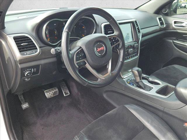 Used 2018 Jeep Grand Cherokee Altitude image 9