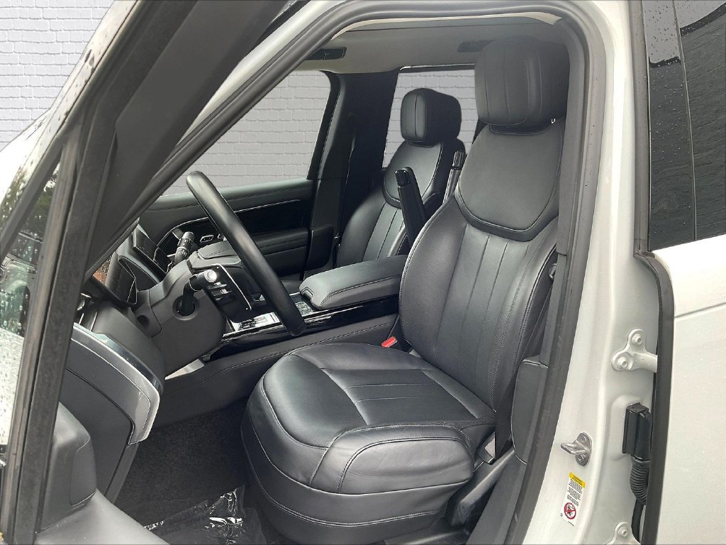 Used 2022 Land Rover Range Rover SE AWD/4WD image 17