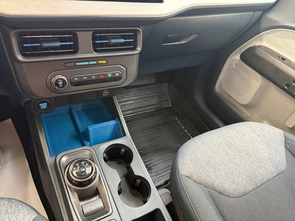 Used 2025 Ford Maverick XLT w/ XLT Luxury Package image 16