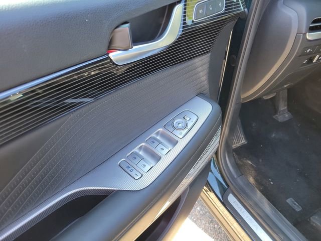 Used 2024 Hyundai Palisade Calligraphy image 12