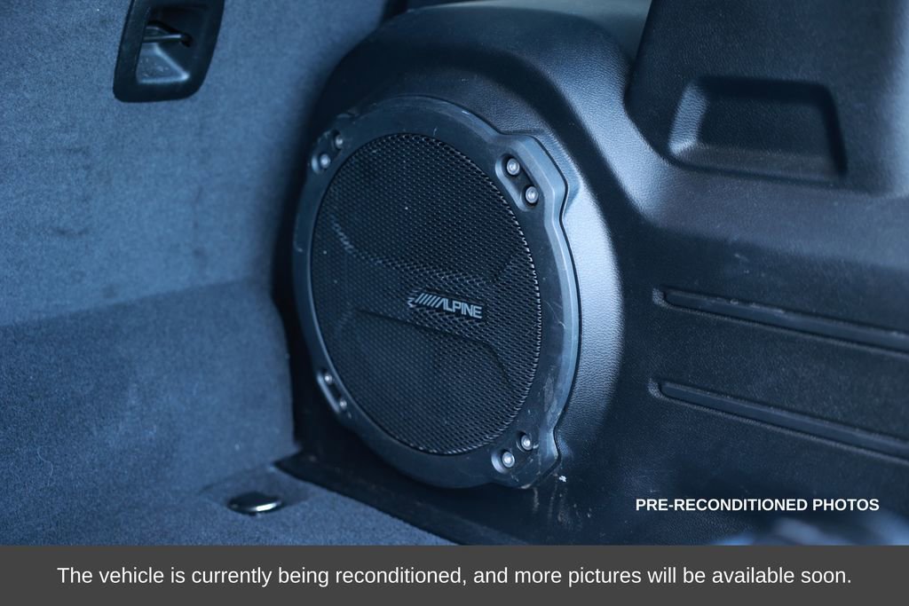 Used 2021 Jeep Wrangler Unlimited Sahara w/ Cold Weather Group image 40