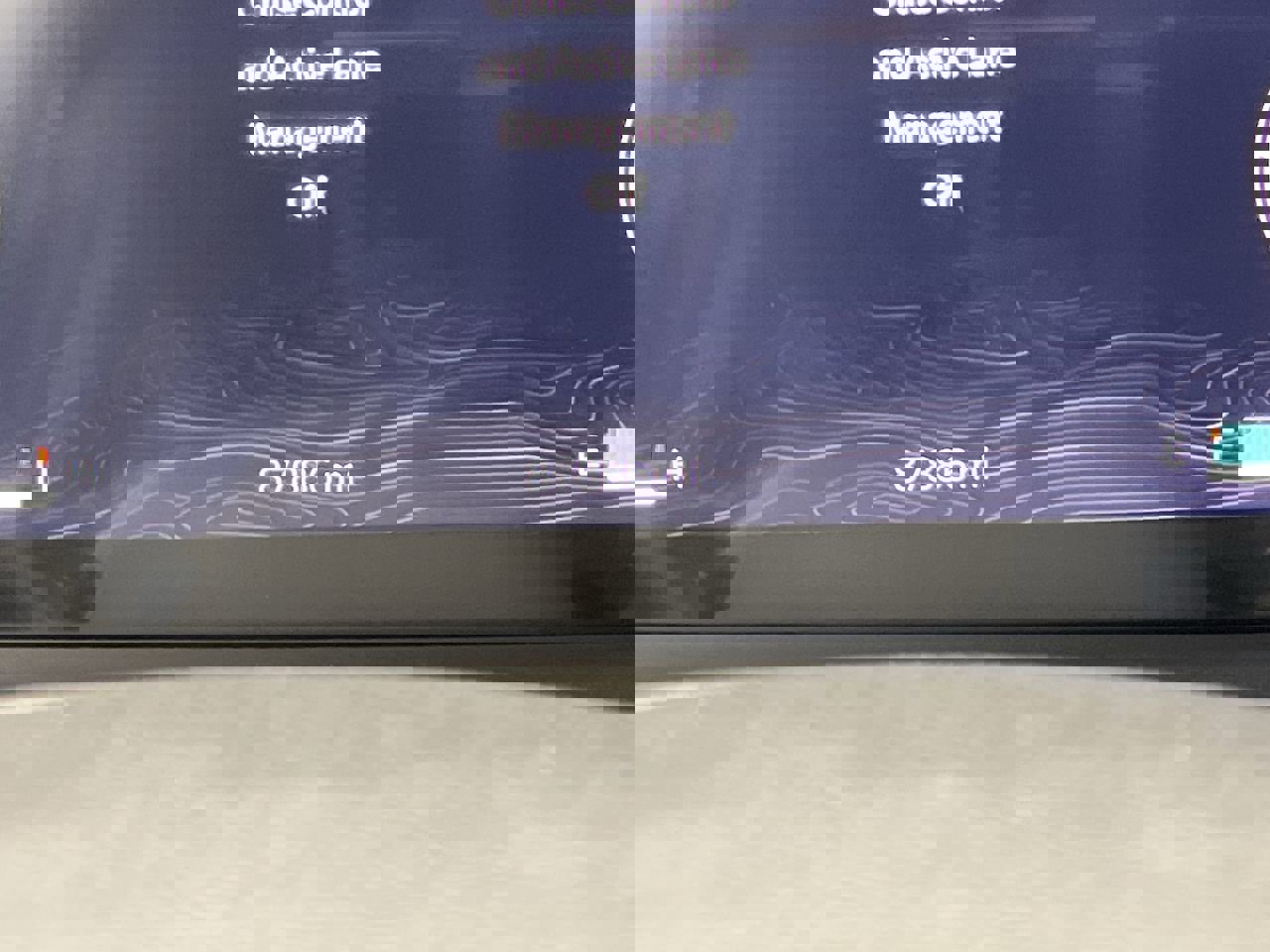 Used 2023 Jeep Grand Cherokee Laredo image 14