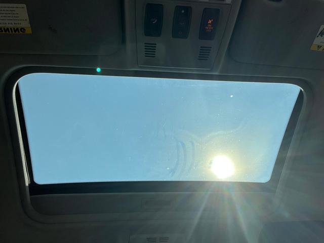 Used 2009 BMW 328i xDrive Sedan image 34