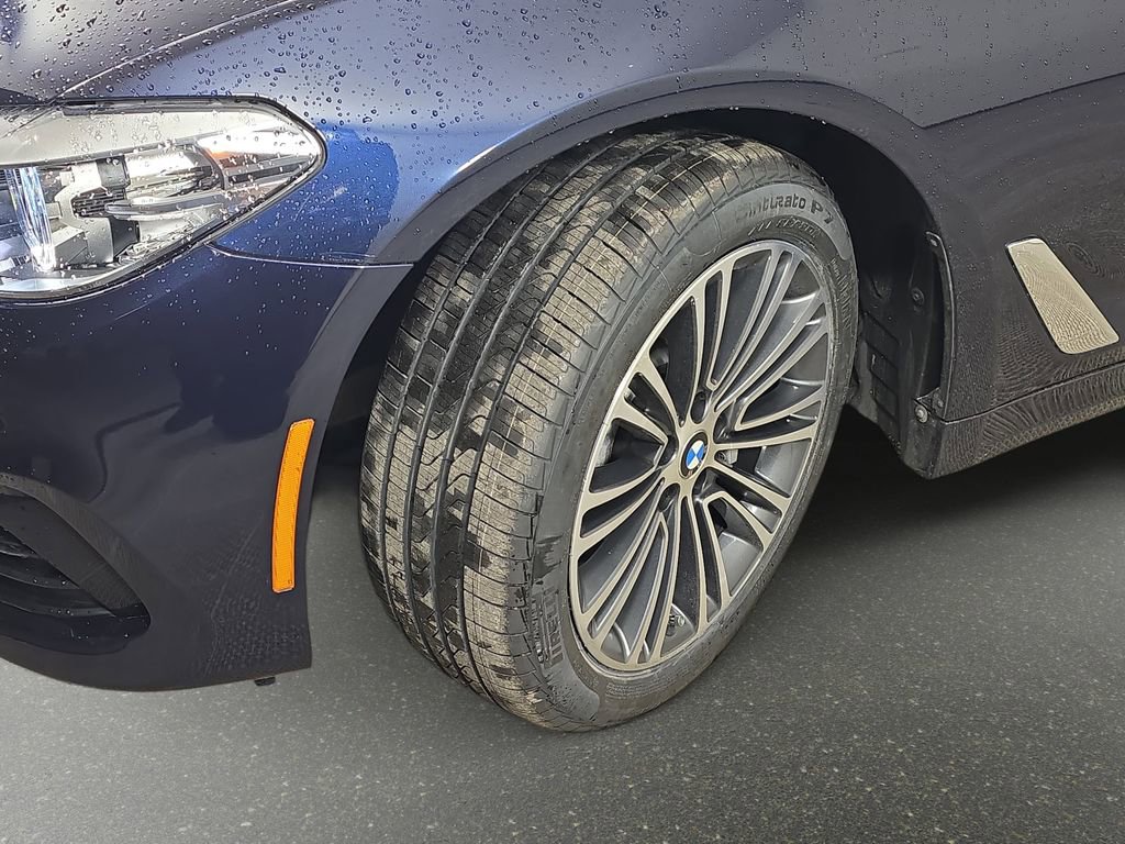 Used 2018 BMW 530i xDrive AWD/4WD image 37