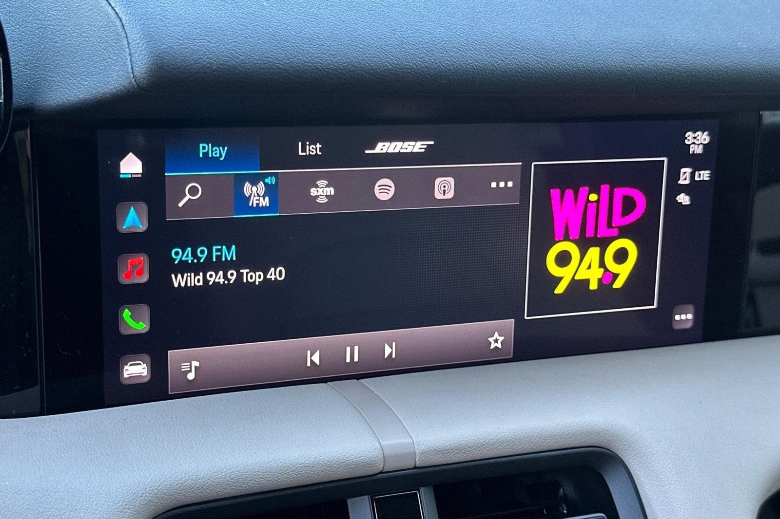 Used 2024 Porsche Taycan image 24