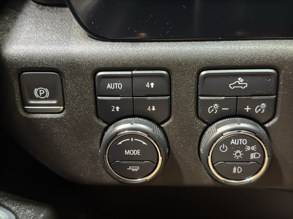Used 2024 Chevrolet Silverado 1500 RST w/ Convenience Package II AWD/4WD image 37