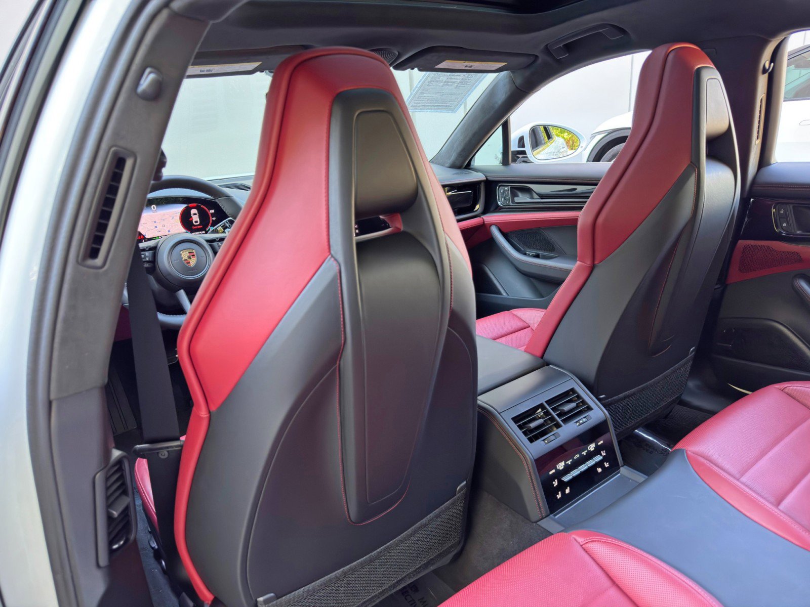 Used 2025 Porsche Panamera 4S w/ Premium Package AWD/4WD image 41