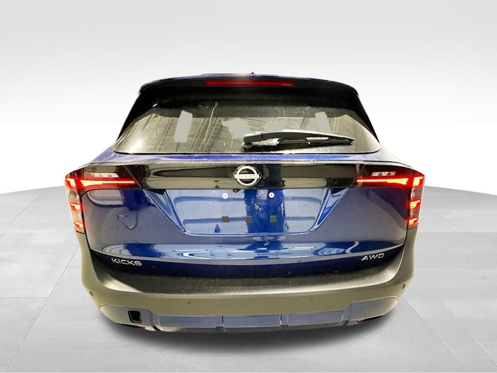 New 2026 Nissan Kicks SV w/ Cold Weather Package image 4
