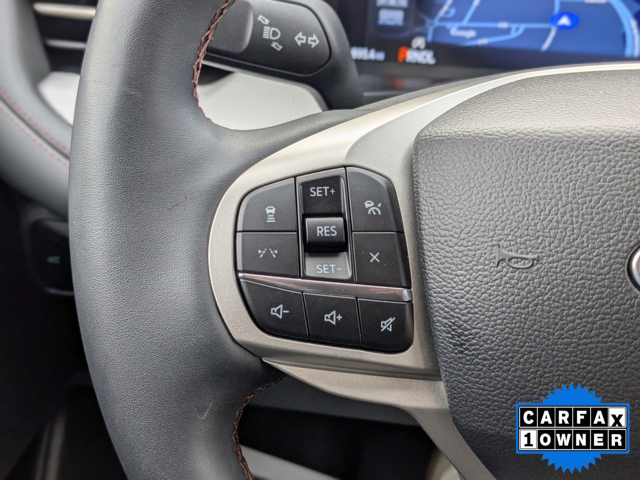 Certified 2025 Ford Explorer Active image 31