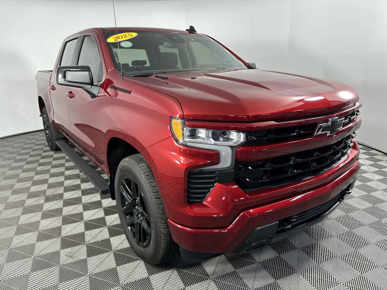 Used 2025 Chevrolet Silverado 1500 RST w/ LPO, Dark Essentials Package AWD/4WD image 12