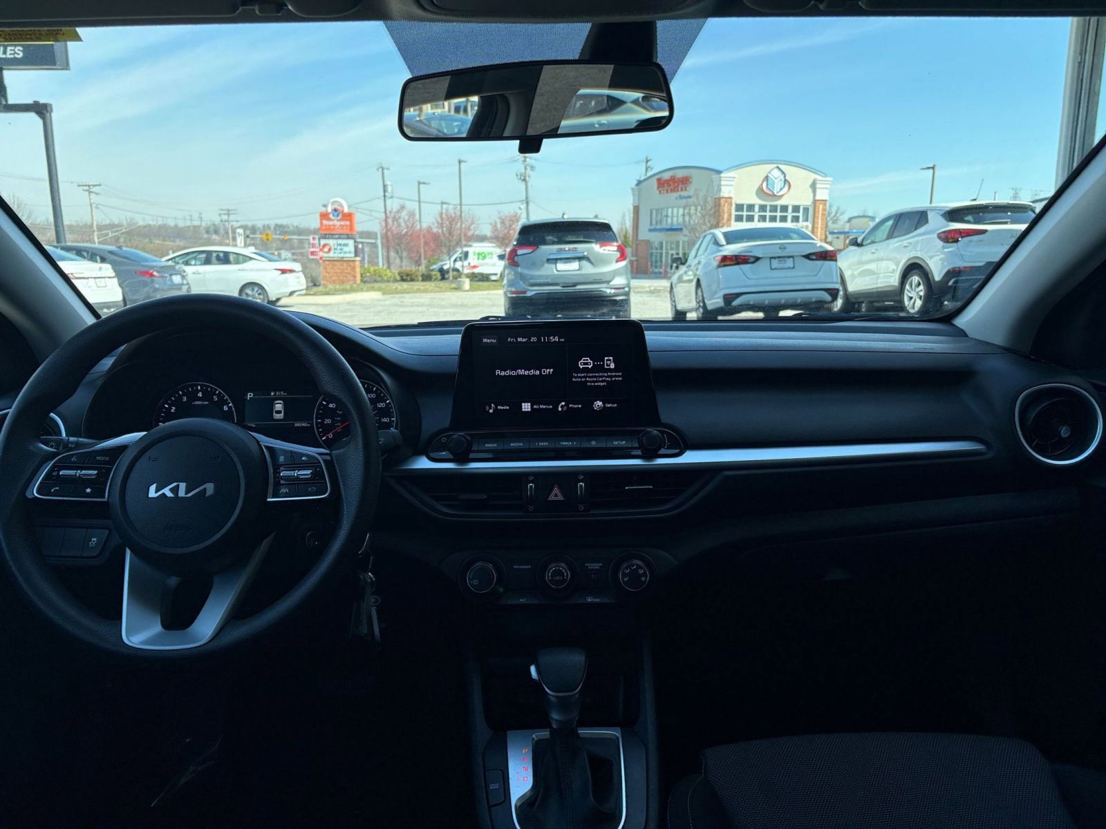 Used 2024 Kia Forte LXS image 31