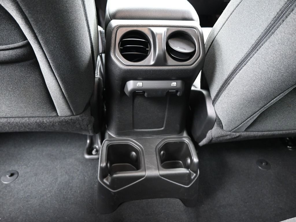 Used 2024 Jeep Gladiator Sport image 38