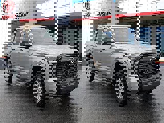New 2026 Toyota Tundra SR image 2