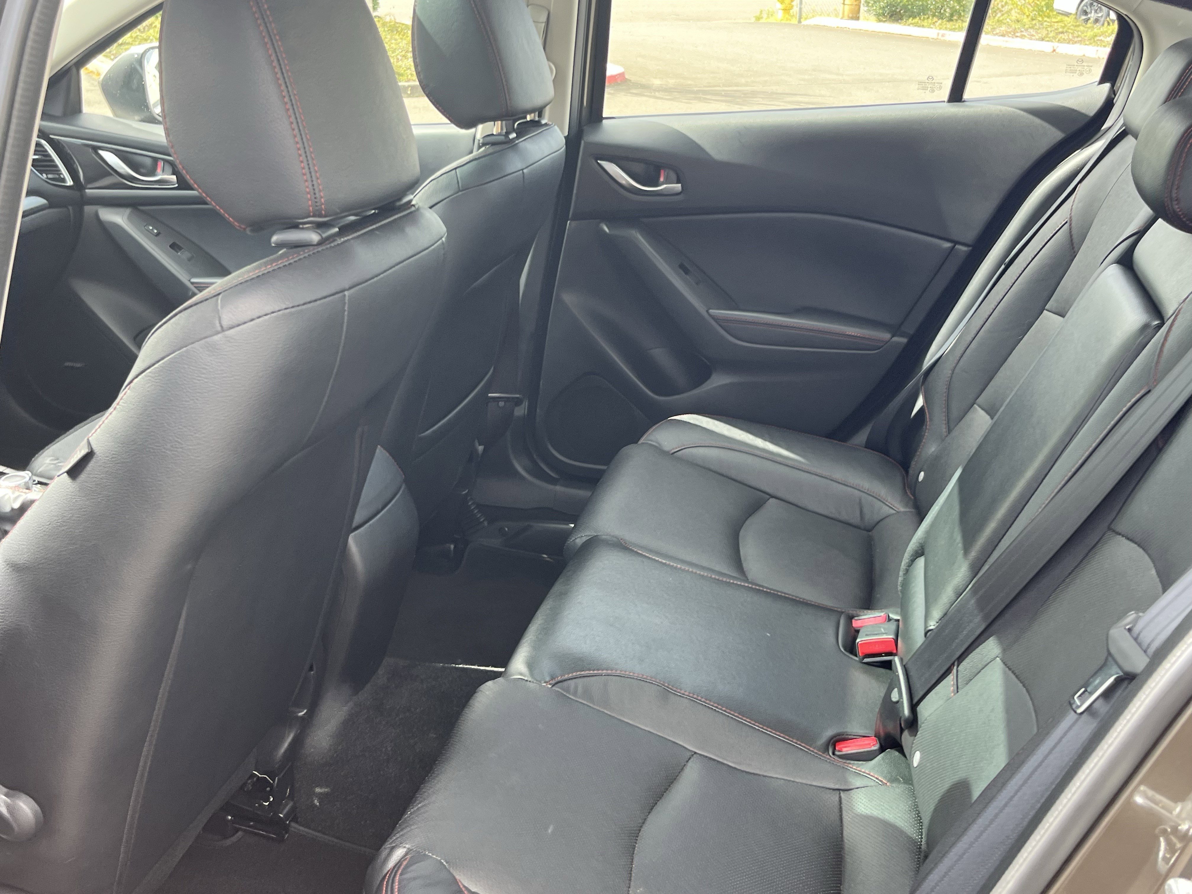 Used 2014 MAZDA MAZDA3 s Grand Touring image 13