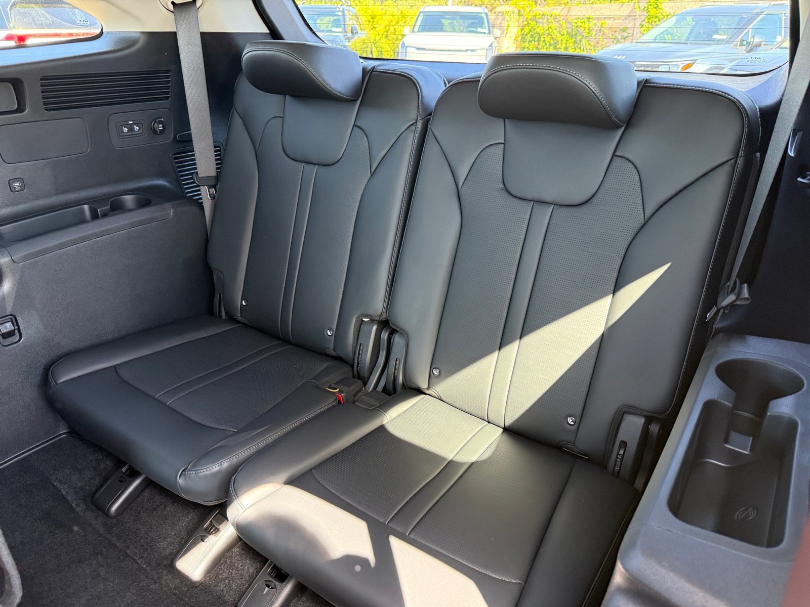 New 2026 Kia Sorento EX w/ EX Premium Package AWD/4WD image 21