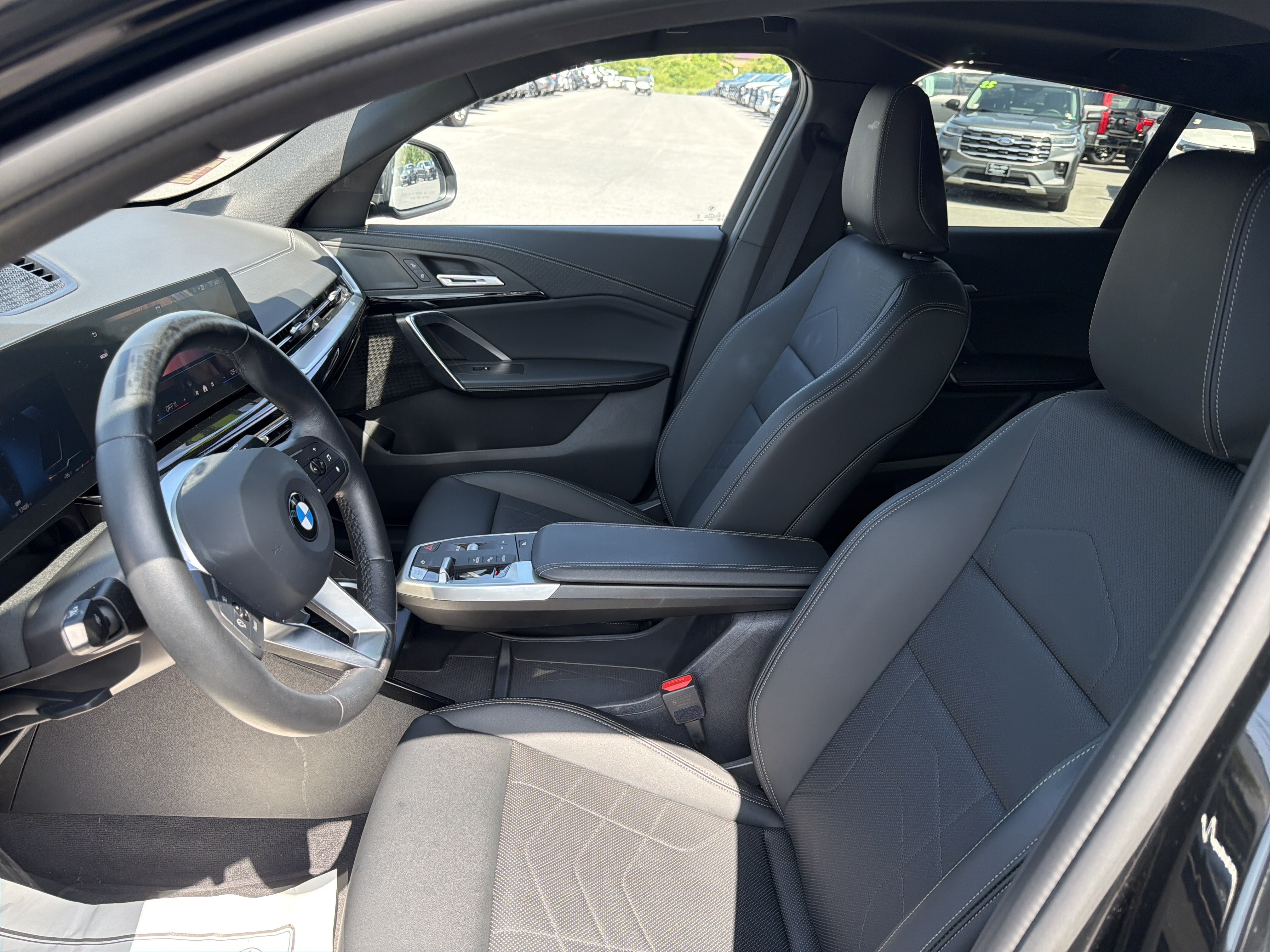Used 2026 BMW X2 xDrive28i AWD/4WD image 13