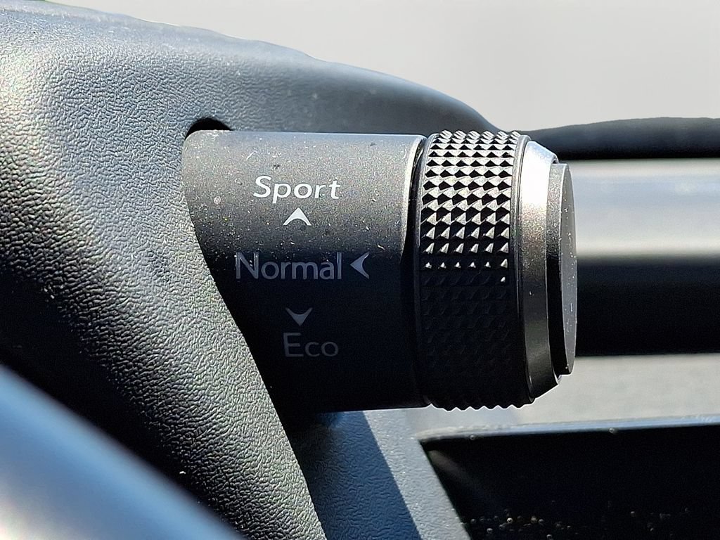 Used 2024 Lexus UX 250h AWD w/ Premium Package image 24
