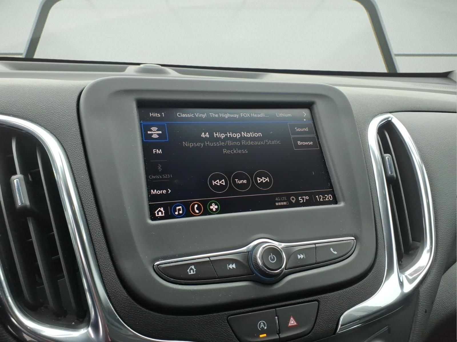 Certified 2024 Chevrolet Equinox LT FWD image 15