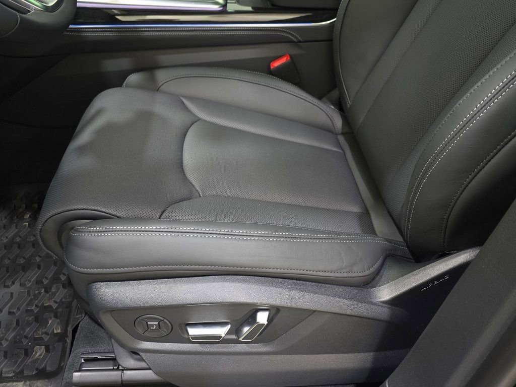 New 2026 Audi Q8 Prestige image 26