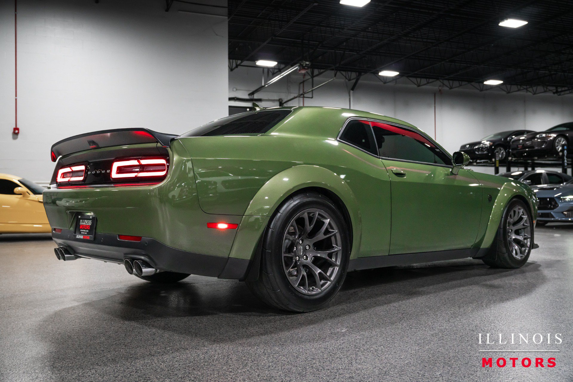Used 2020 Dodge Challenger SRT Hellcat Redeye RWD image 5