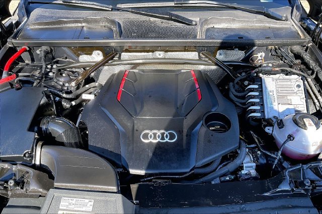 Certified 2024 Audi SQ5 Premium Plus w/ Premium Plus Package AWD/4WD image 10