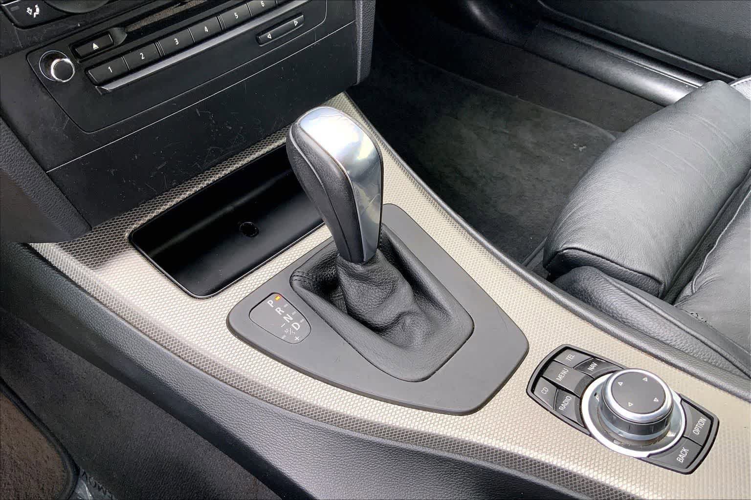 Used 2011 BMW 335i Coupe image 16