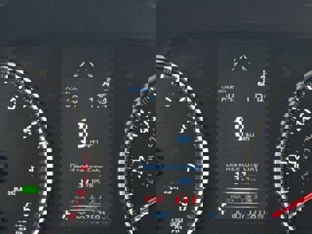 Used 2021 Toyota RAV4 XLE Premium image 16