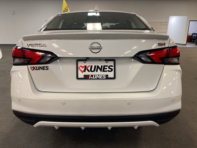 Used 2024 Nissan Versa SR image 10
