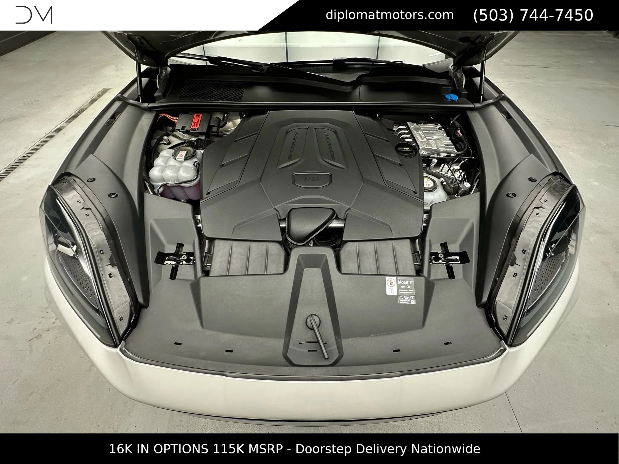 Used 2025 Porsche Cayenne E-Hybrid image 48