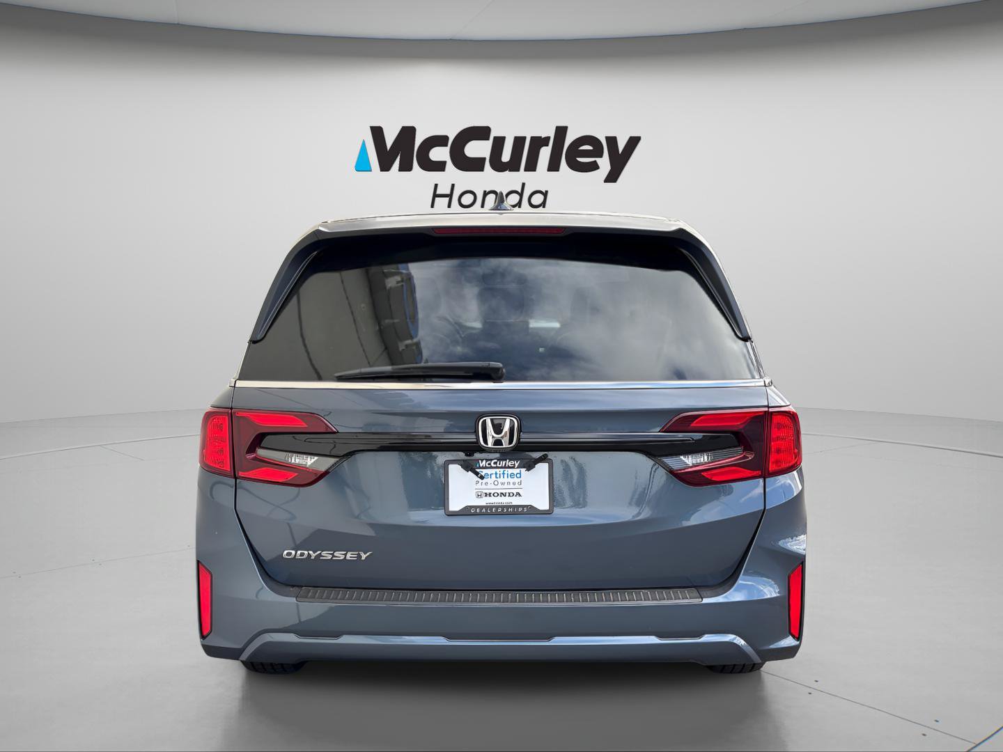 Certified 2025 Honda Odyssey EX-L image 4