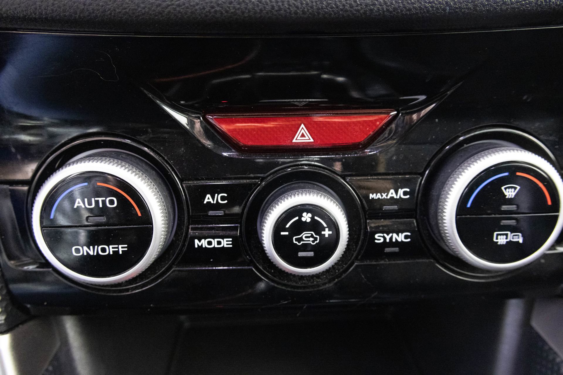 Used 2020 Subaru Forester Limited image 26