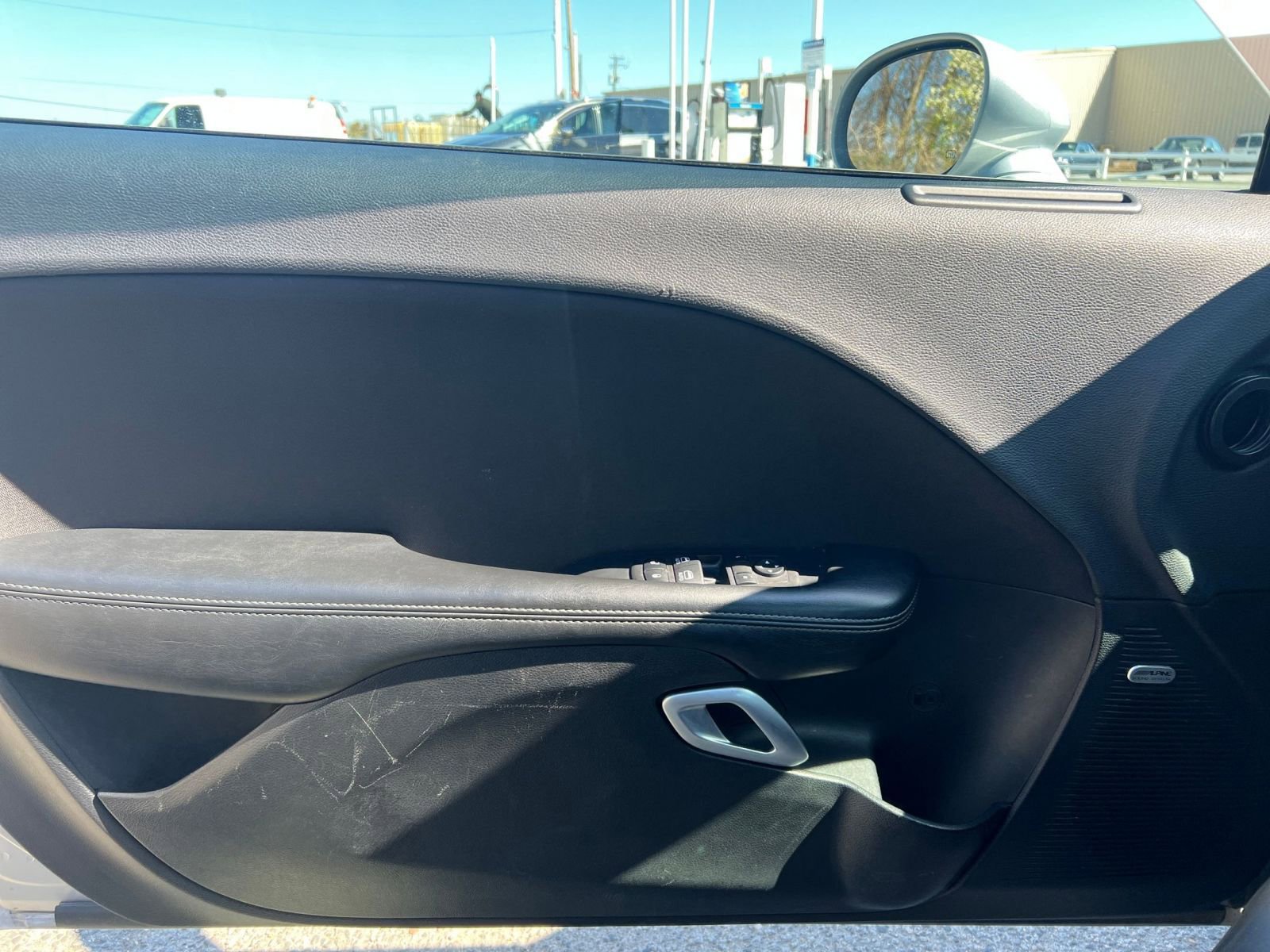 Used 2023 Dodge Challenger SXT image 18