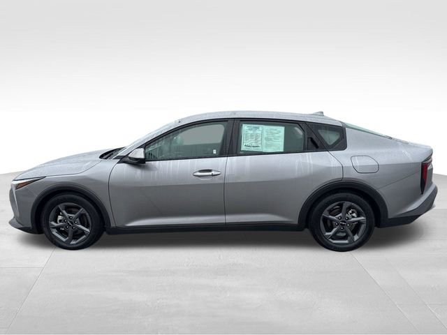 Used 2025 Kia K4 LXS image 2
