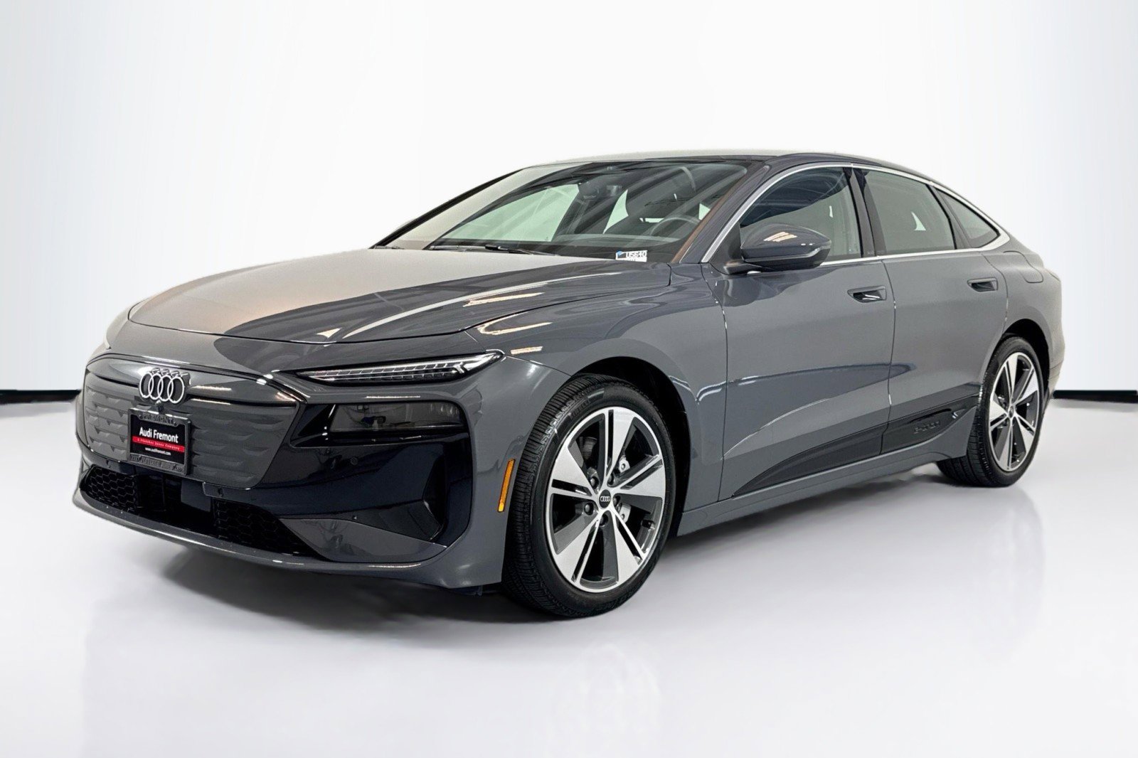 Used 2025 Audi A6 e-tron Premium Plus w/ Premium Plus image 1