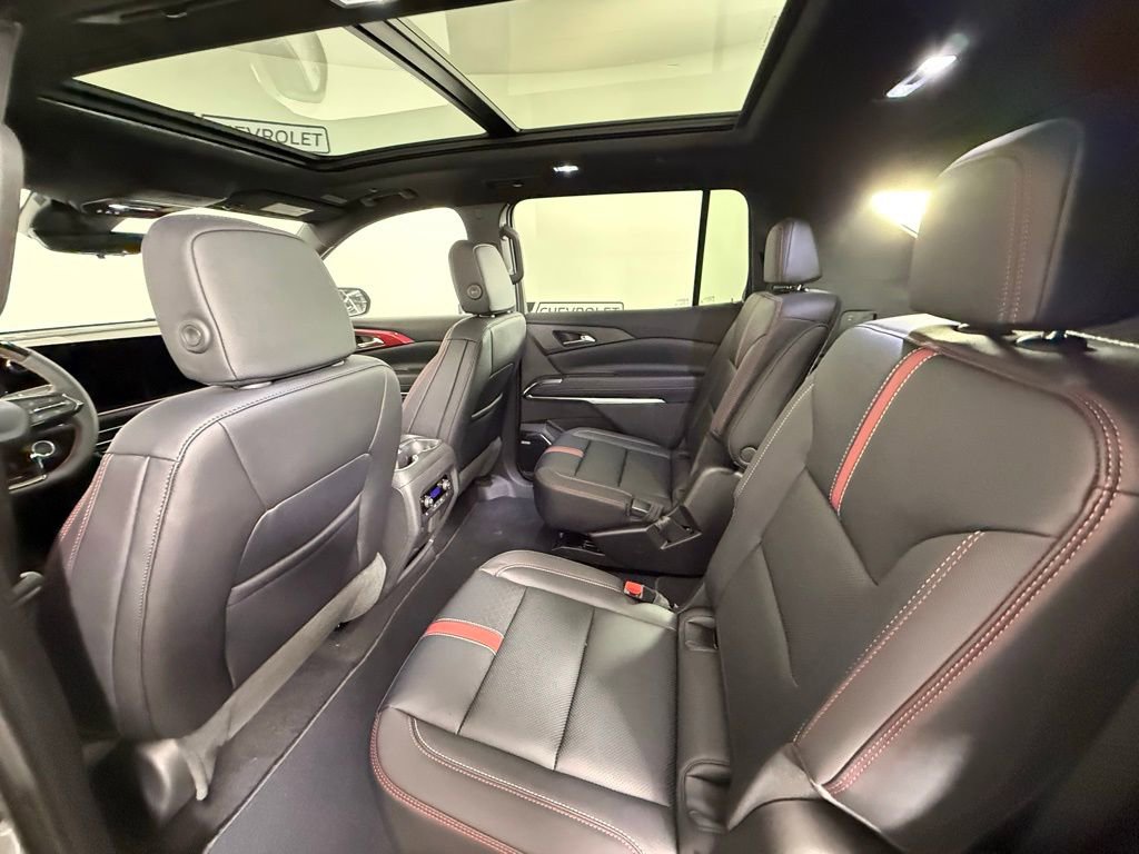 New 2026 Chevrolet Traverse RS image 16
