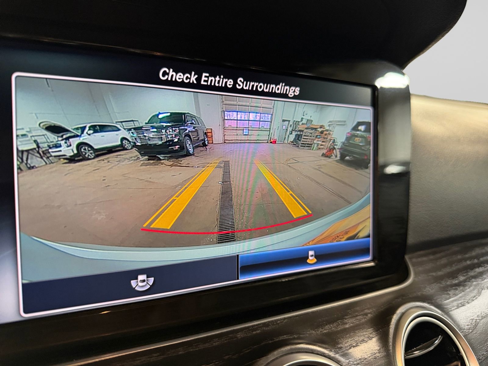 Used 2019 Mercedes-Benz E 300 4MATIC image 31