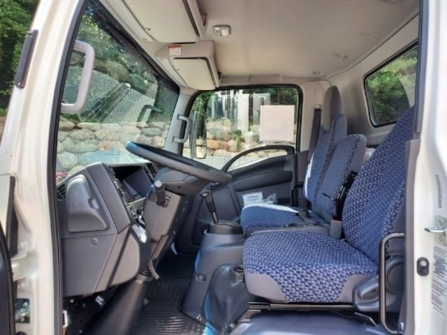 New 2025 Chevrolet Low Cab Forward RWD image 9