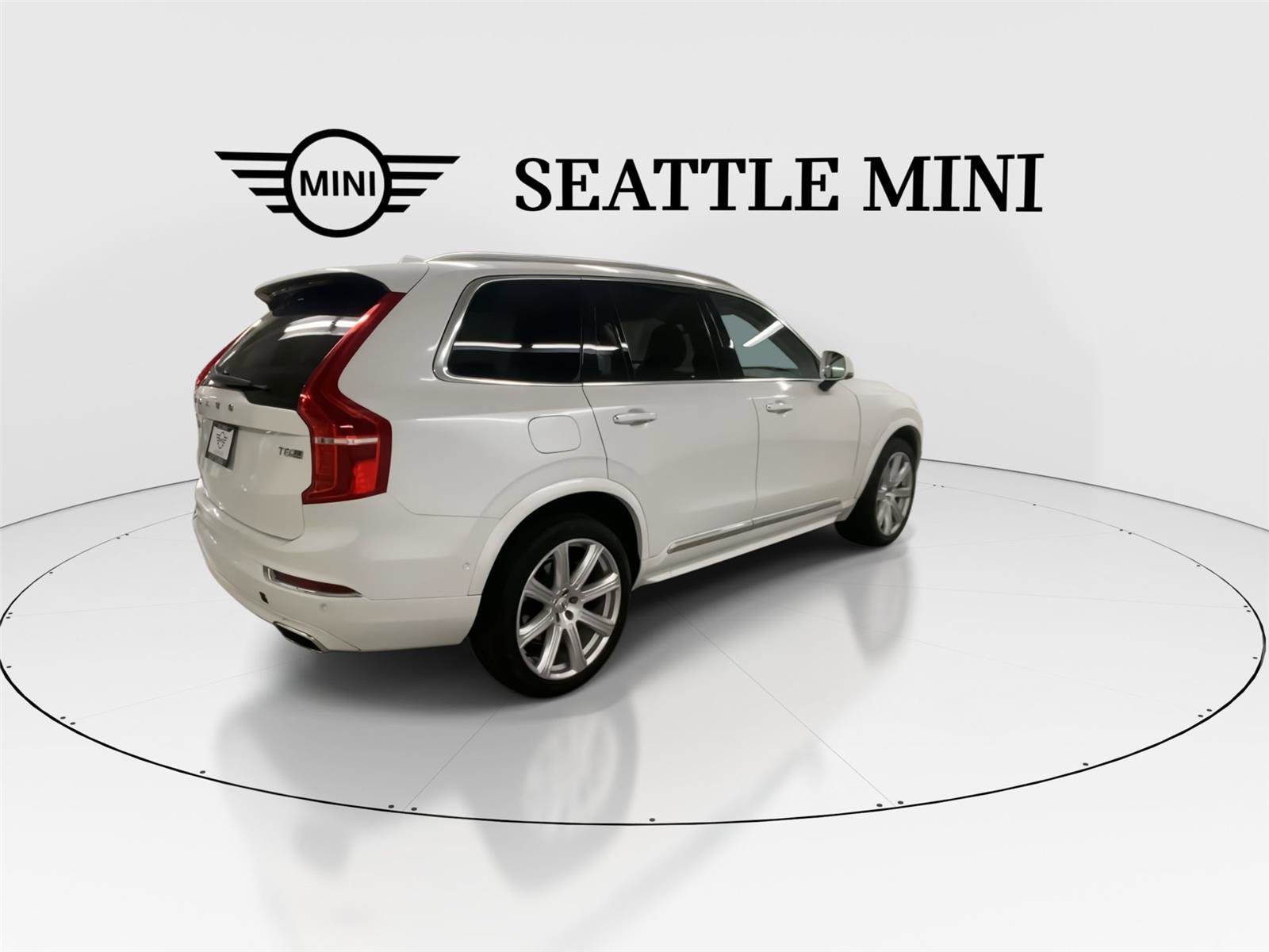 Used 2016 Volvo XC90 T8 Inscription AWD/4WD image 11